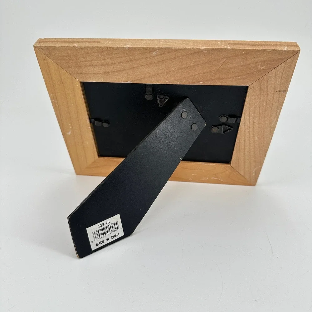 Wooden Graduation Picture Frame 4x6 Etched Wood Tabletop Decor 409-46